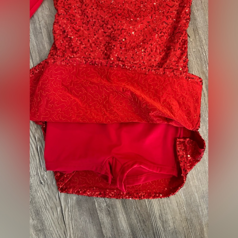 Girls Sequin red dance costume.